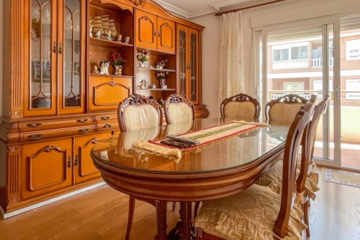 Apartamento - Reventa - Torrevieja - El Acequión - Los Náufragos