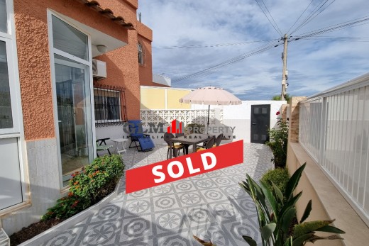 Apartment - Resale - LOS NAREJOS - Oasis