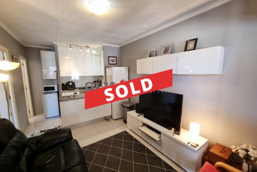 Apartment - Resale - LOS NAREJOS - Oasis