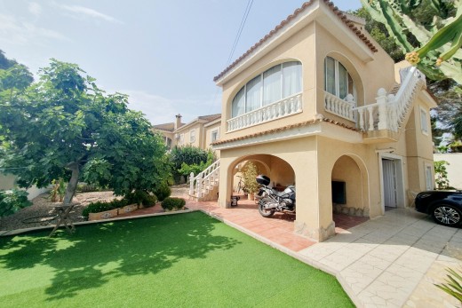 Detached house - Återförsäljning - Los Balcones - Torrevieja