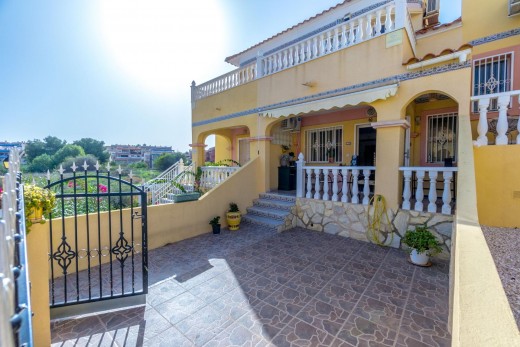 Terraced house - Återförsäljning - Orihuela Costa - Las Filipinas