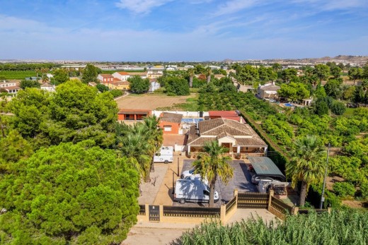 Villa Detached - Resale - Heredades - Heredades