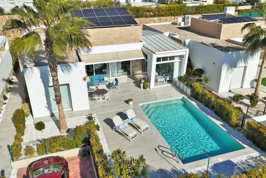 Villa - Resale - Algorfa - La Finca Golf Resort