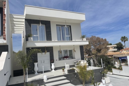 Villa - Resale - Los Balcones - Los Balcones