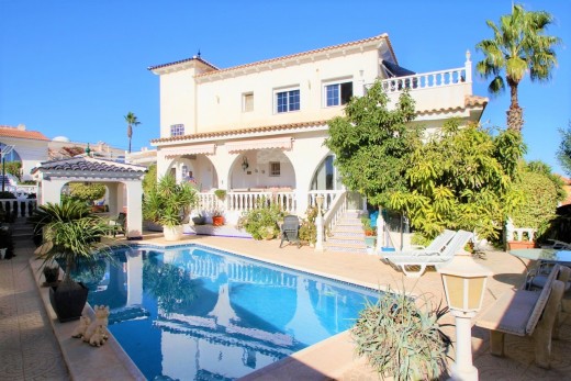 Villa - Resale - Orihuela Costa - Villamartin