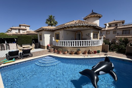 Villa - Resale - Villamartin - Villamartin