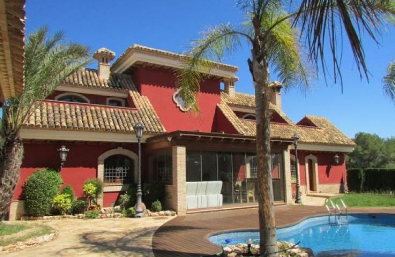 Resale - Villa - Campoamor