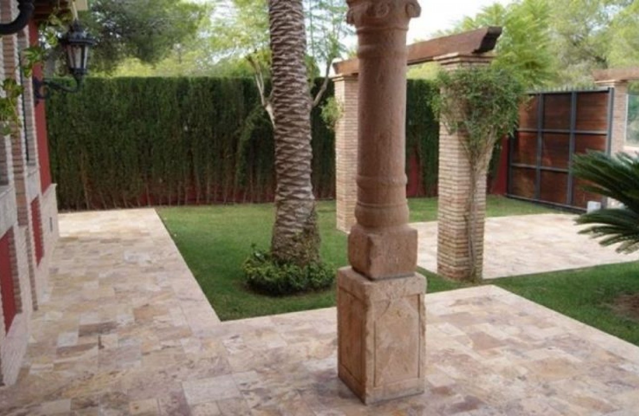 Resale - Villa - Campoamor