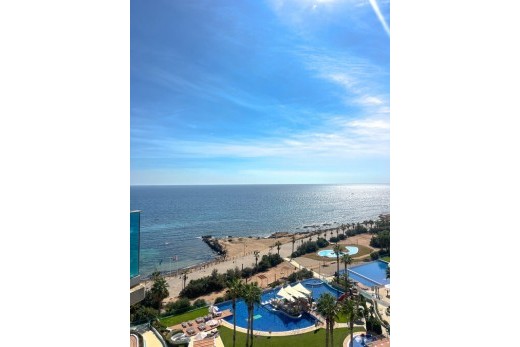 Resale - Apartment Penthouse - Punta Prima