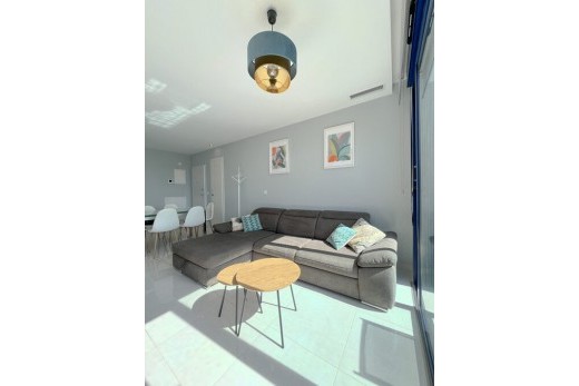 Resale - Apartment Penthouse - Punta Prima
