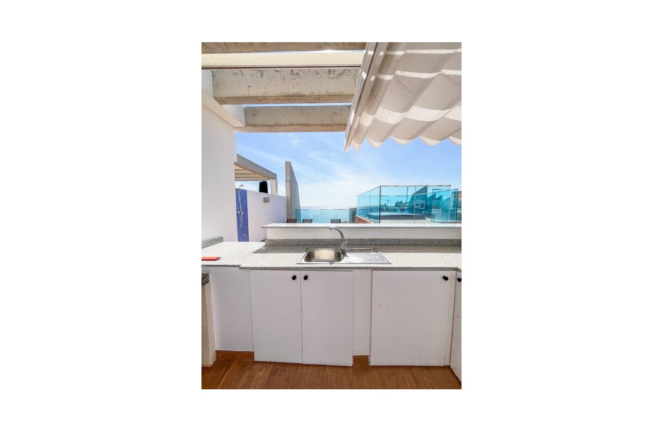 Resale - Apartment Penthouse - Punta Prima