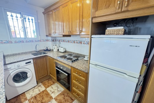 Resale - Townhouse - Villamartin
