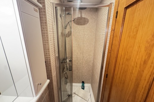 Resale - Townhouse - Villamartin