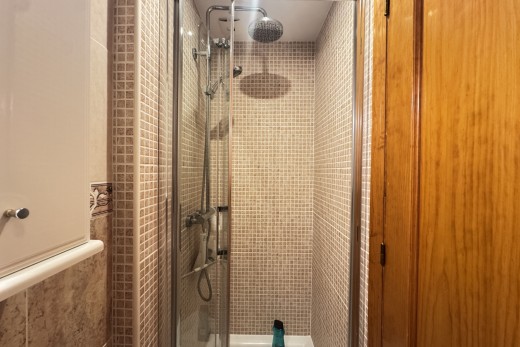 Resale - Townhouse - Villamartin