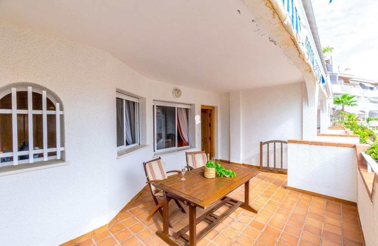 Reventa - Apartamento - Orihuela Costa - Campoamor