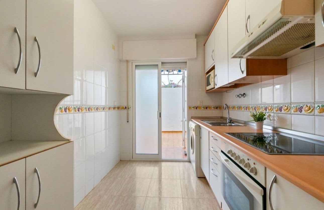 Reventa - Apartamento - Orihuela Costa - Campoamor