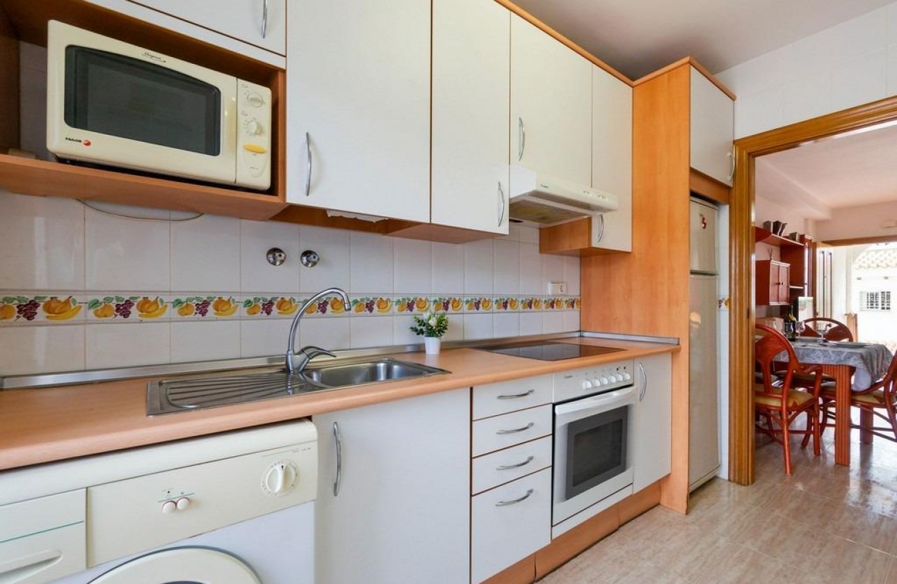 Reventa - Apartamento - Orihuela Costa - Campoamor