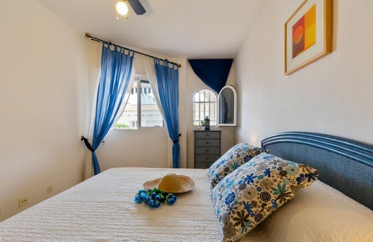 Reventa - Apartamento - Orihuela Costa - Campoamor