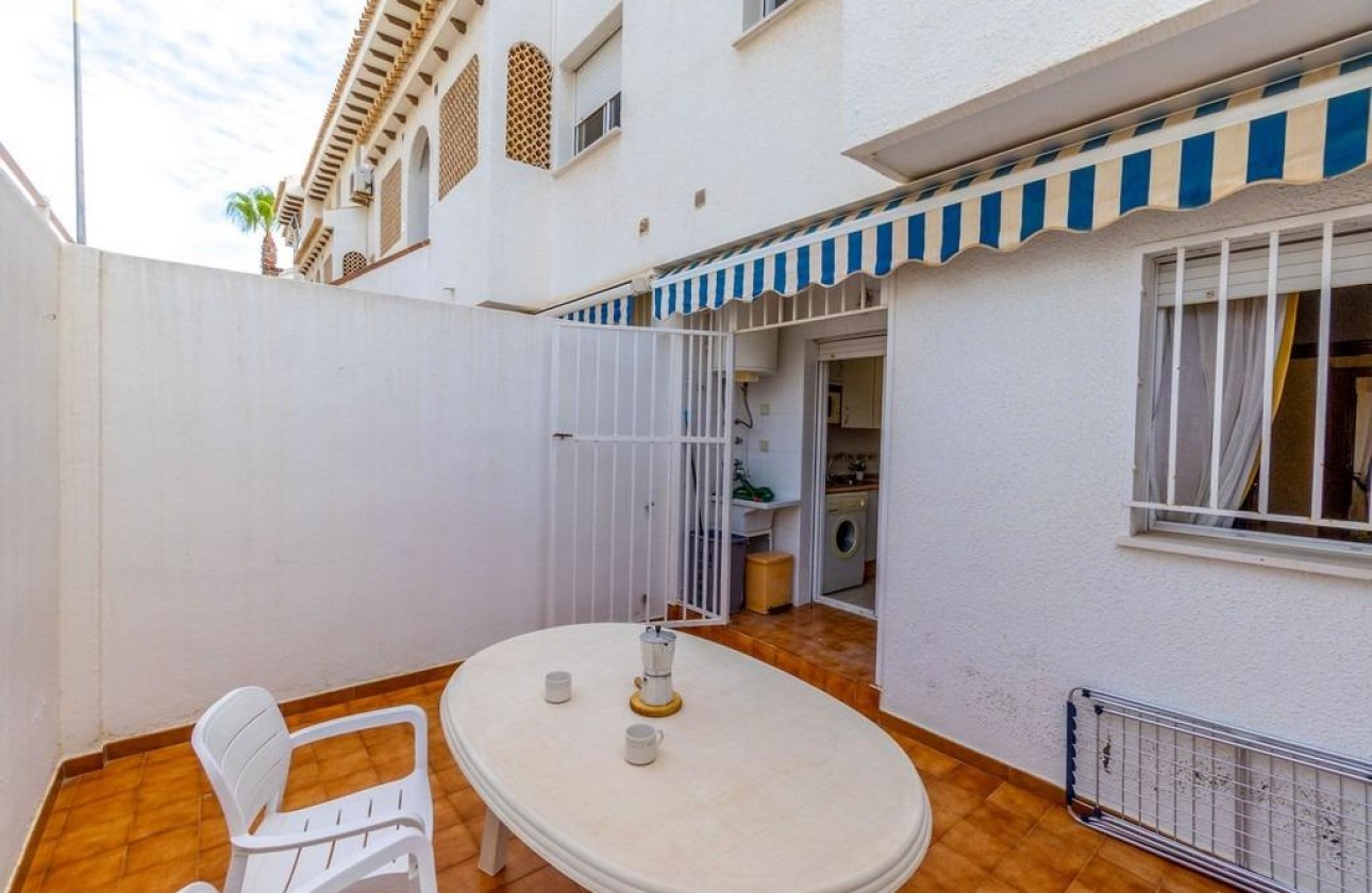 Reventa - Apartamento - Orihuela Costa - Campoamor