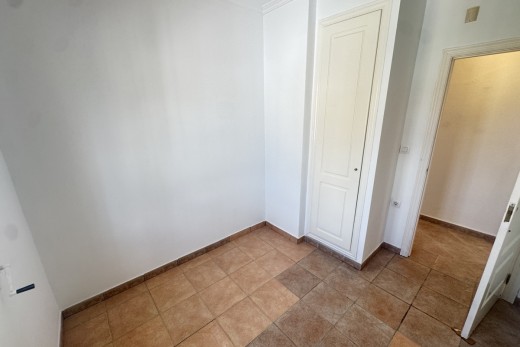 Resale - Villa - San Miguel De Salinas