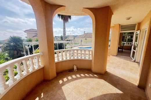 Resale - Villa - San Miguel De Salinas
