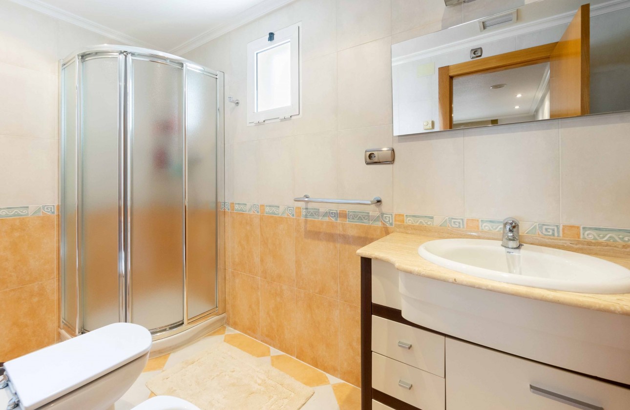 Reventa - Atico - Torrevieja Centro - Torrevieja