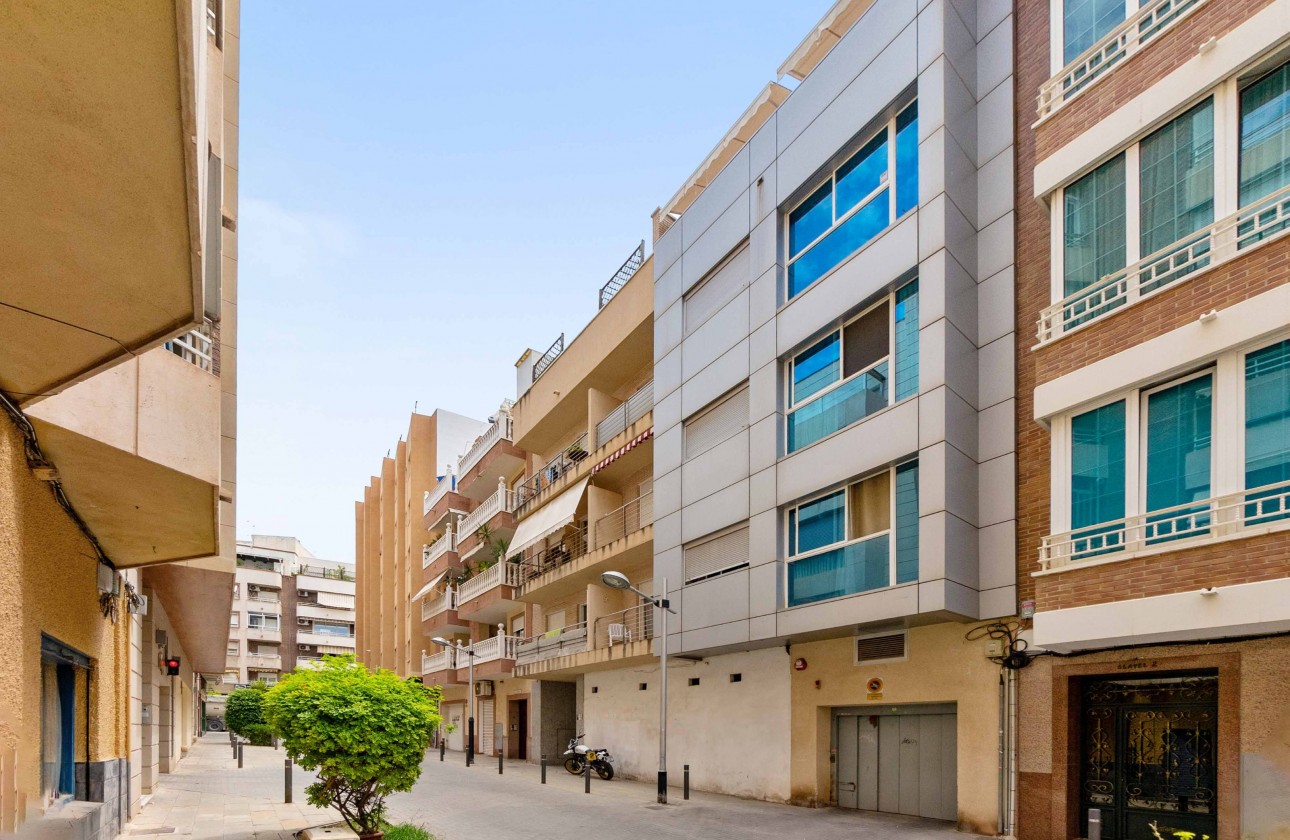 Reventa - Atico - Torrevieja Centro - Torrevieja
