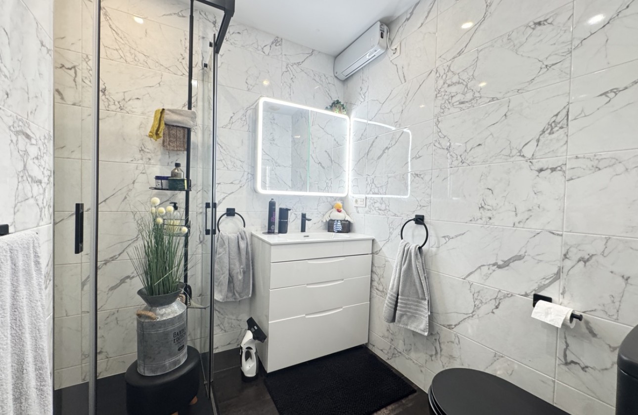 Resale - Bungalow - Villamartin