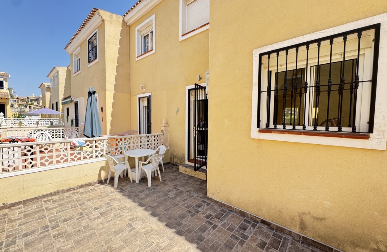 Resale - Apartment - Villamartin