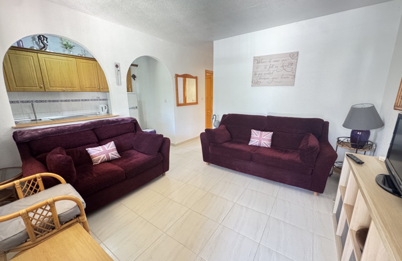 Resale - Apartment - Villamartin