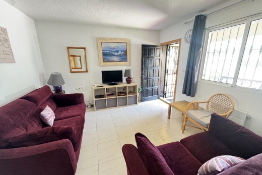 Resale - Apartment - Villamartin