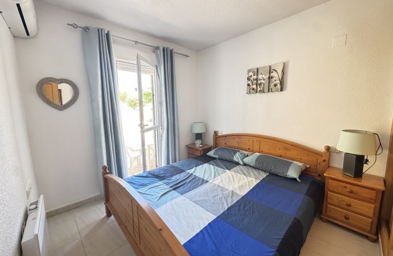 Resale - Apartment - Villamartin