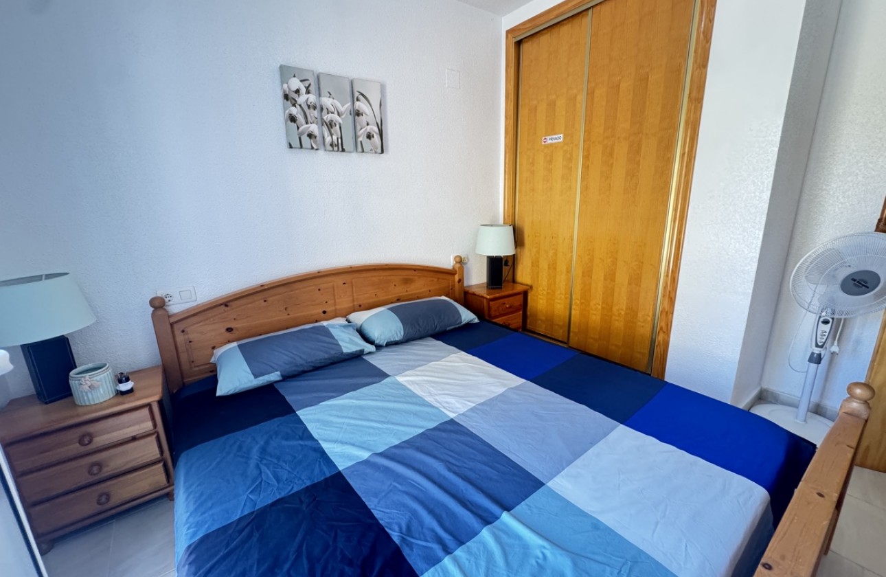 Resale - Apartment - Villamartin
