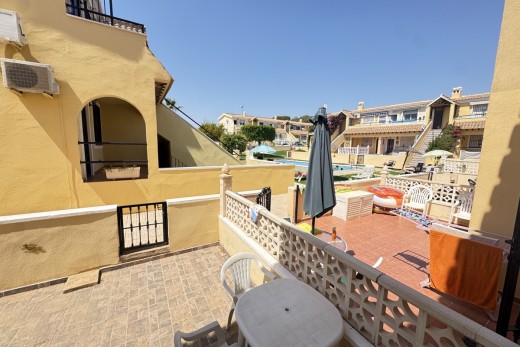 Resale - Apartment - Villamartin