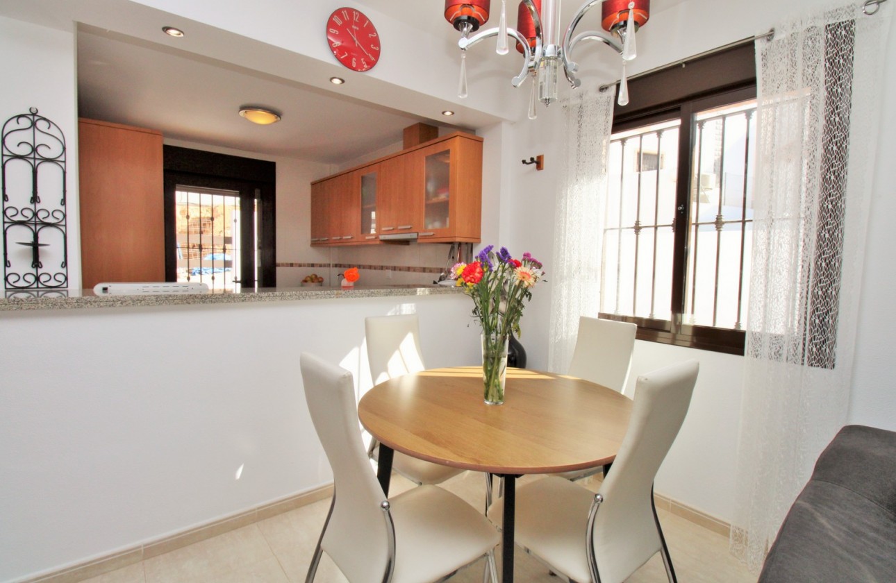 Reventa - Chalet - Villamartin - PAU 8