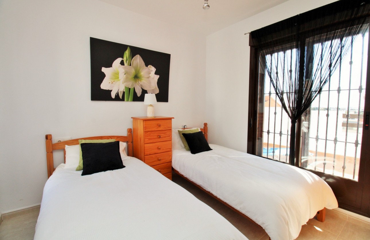 Reventa - Chalet - Villamartin - PAU 8