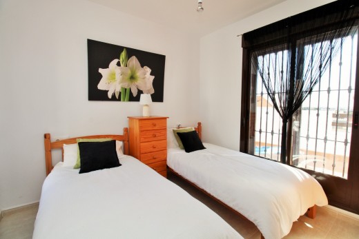 Reventa - Chalet - Villamartin - PAU 8