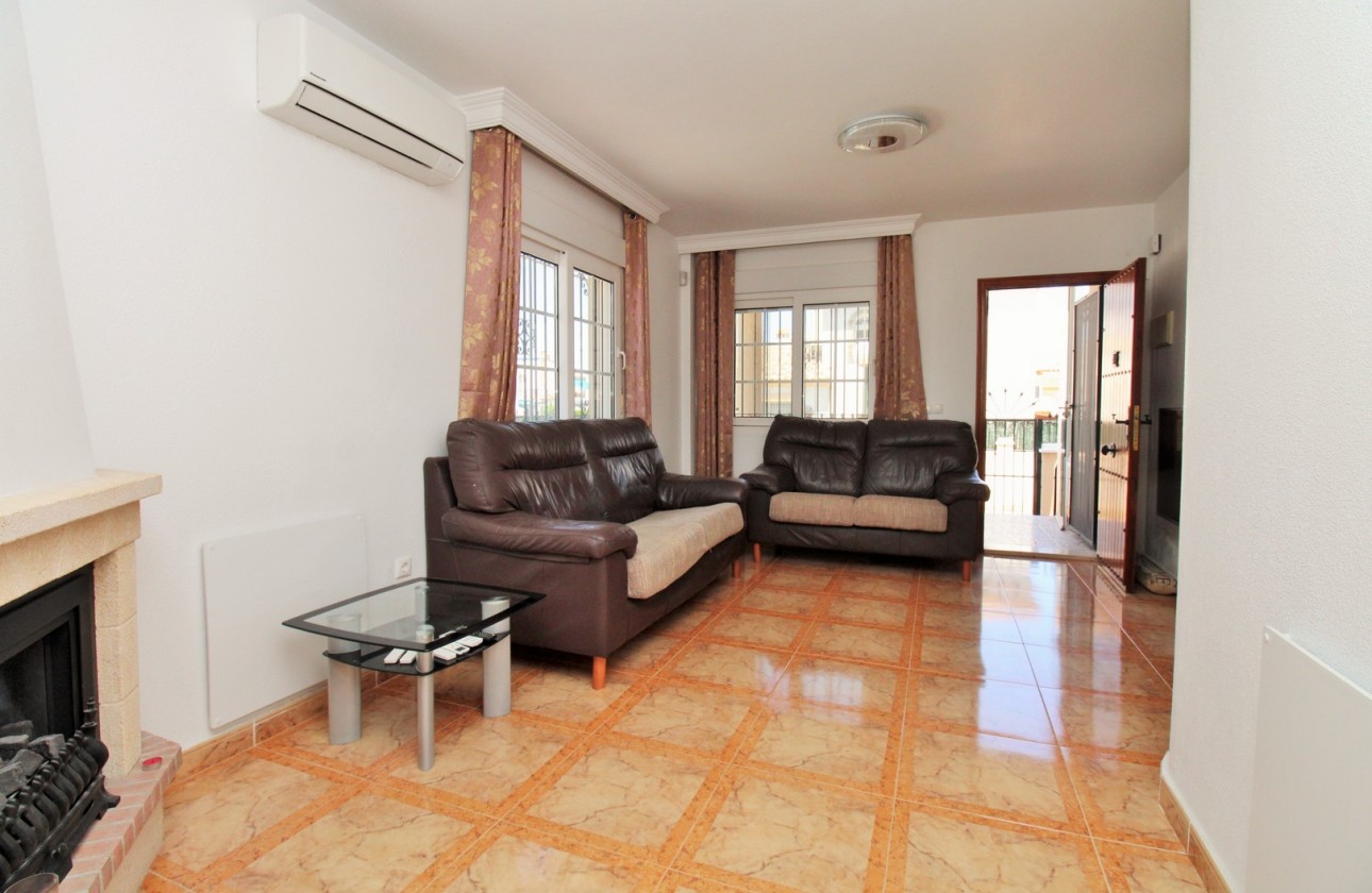 Resale - Apartment - Villamartin - PAU 8