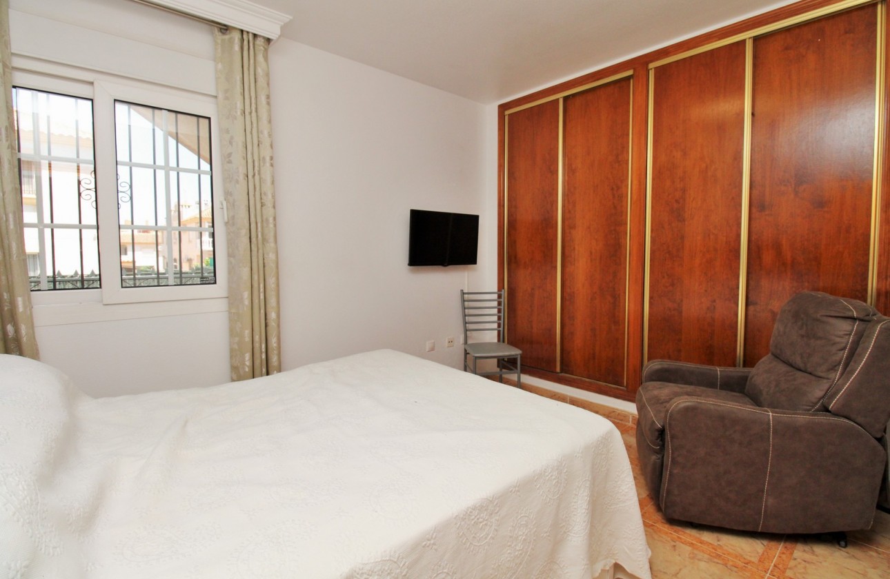 Resale - Apartment - Villamartin - PAU 8