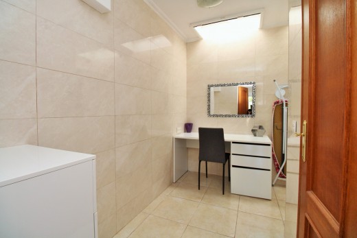 Resale - Apartment - Villamartin - PAU 8