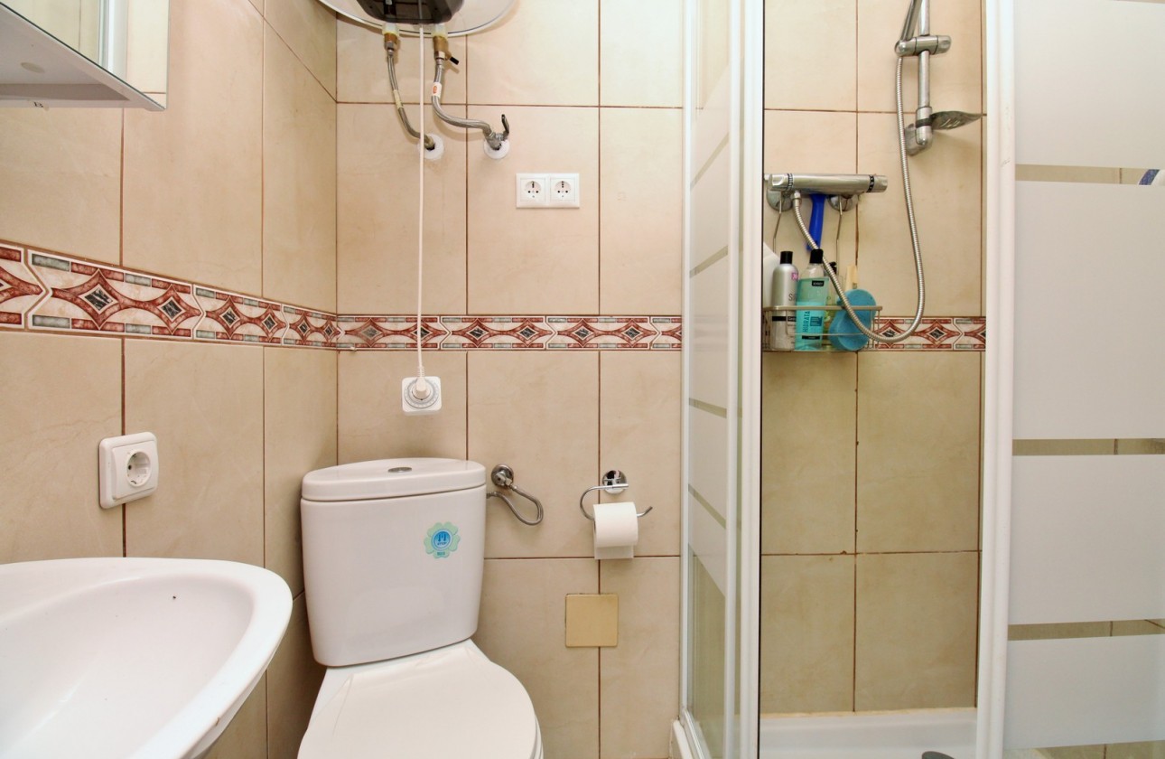 Resale - Apartment - Villamartin - PAU 8