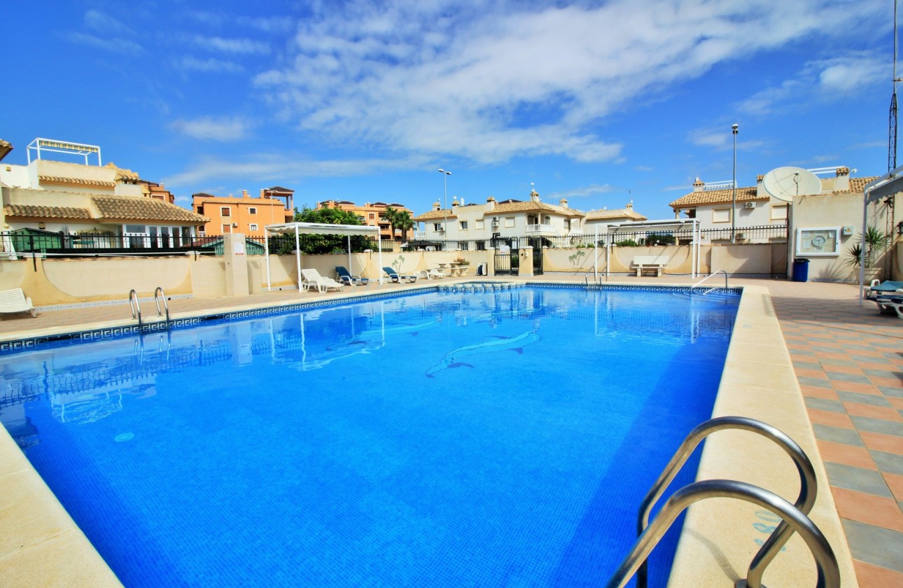 Resale - Apartment - Villamartin - PAU 8