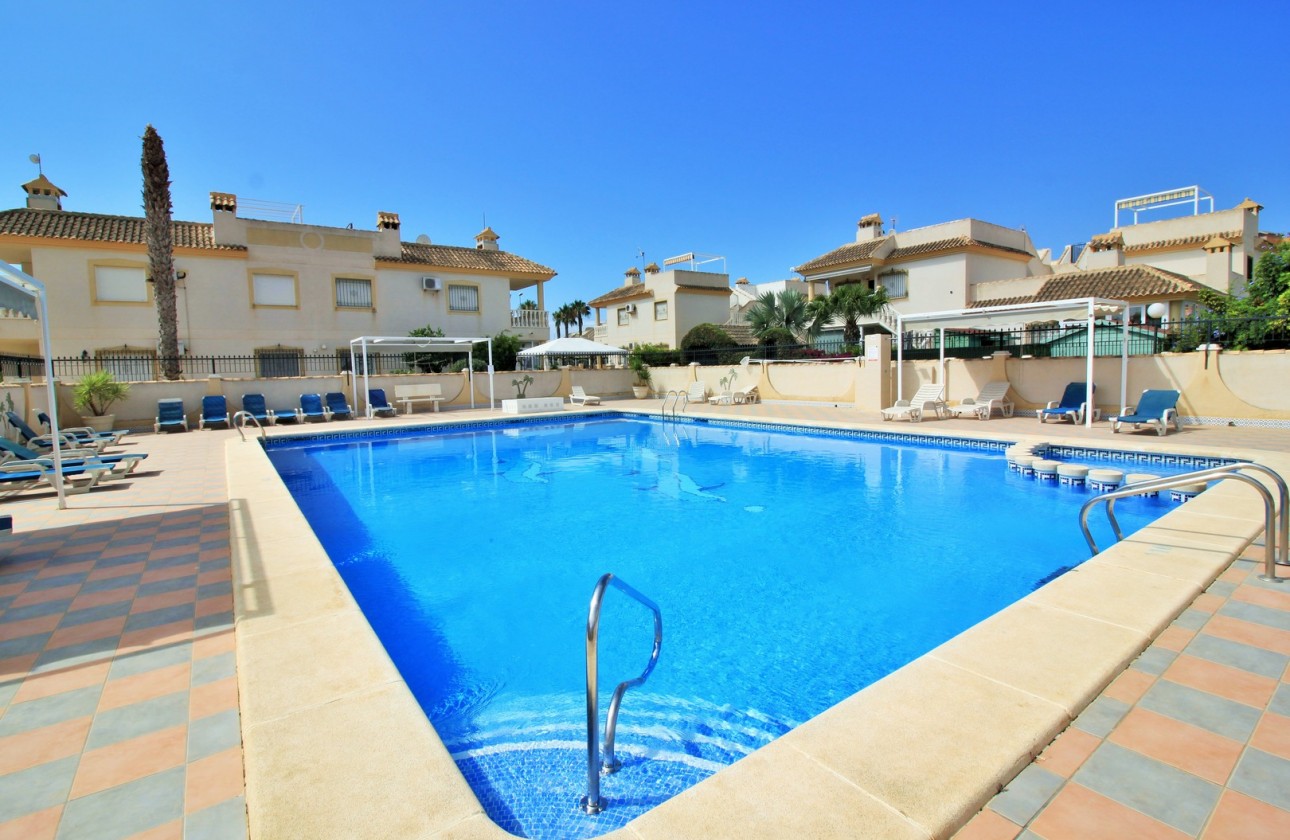 Resale - Apartment - Villamartin - PAU 8