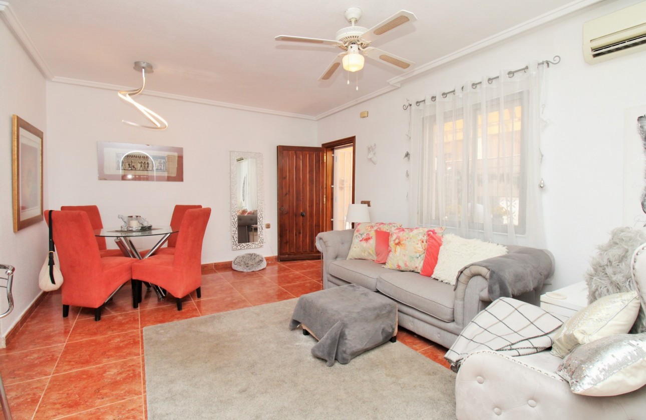 Reventa - Planta Baja - Villamartin