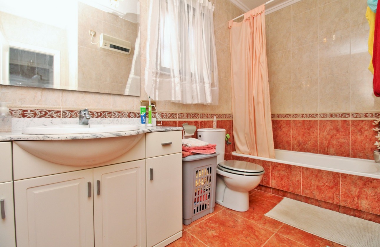 Reventa - Planta Baja - Villamartin