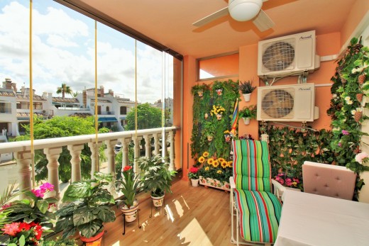 Resale - Apartment - Villamartin - PAU 8