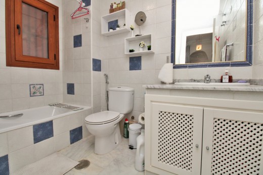 Resale - Apartment - Villamartin - PAU 8