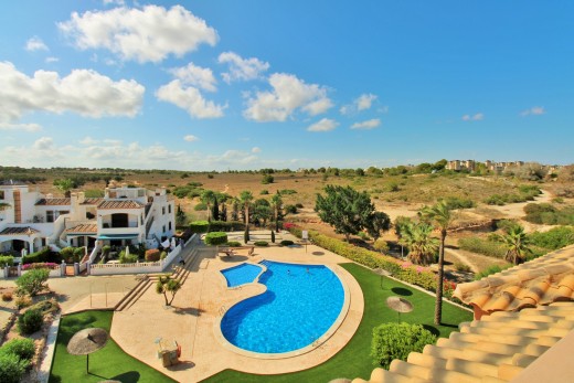 Resale - Apartment - Villamartin - PAU 8