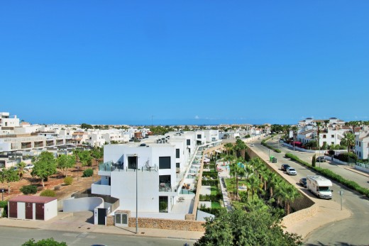 Resale - Apartment - Villamartin - PAU 8