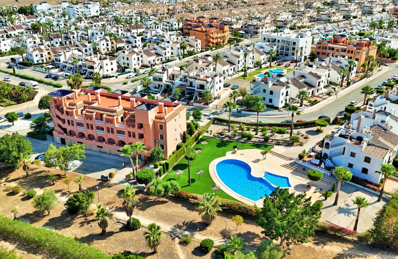 Resale - Apartment - Villamartin - PAU 8